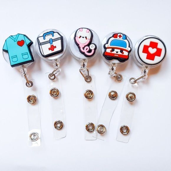 Set of 5 Cute Retractable Nurse Doctor Practitioner EMT Badge Holder Clip Button - Picture 1 of 2